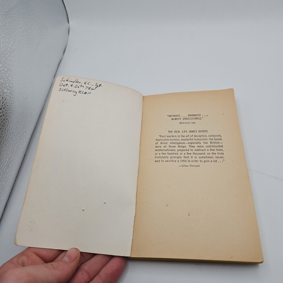 The Secret of D-Day by Gilles Perrault - Picture 4 of 7